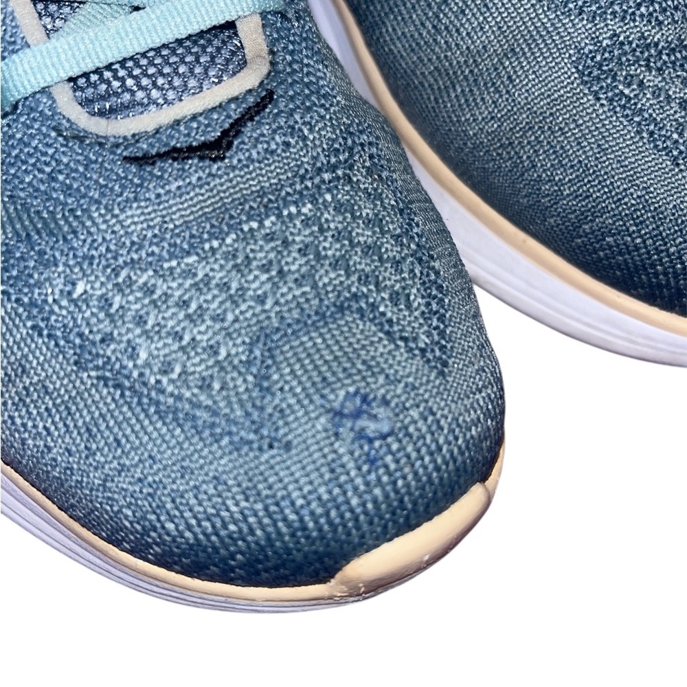 Hoka Women's Teal Sneakers - Picture 4 of 9